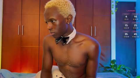   Valentin  independent Cam Boy     online show from 10, 12, 2024