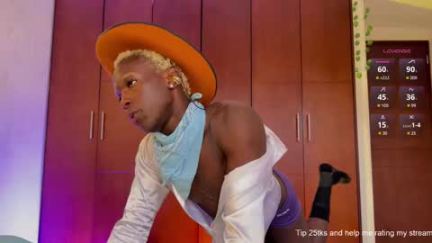   Valentin  independent Cam Boy     online show from 5, 1, 2025