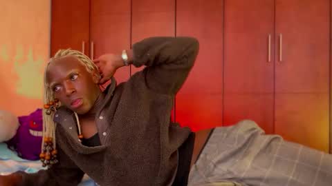   Valentin  independent Cam Boy     online show from 4, 3, 2025