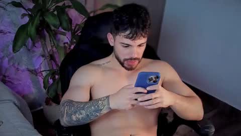 valenthinoking online show from 12, 9, 2025