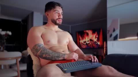 Snapshot of valenthinoking chatting on 27, 2, 2026 valenthinoking online show from 27, 2, 2026