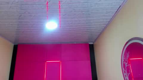 Snapshot of valentina_coba11 chatting on 25, 5, 2026 Valentina online show from 25, 5, 2026