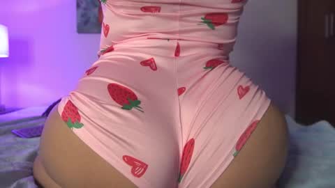 VALENTINA online show from 28, 10, 2025