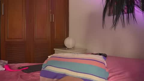 VALENTINA online show from 15, 4, 2026