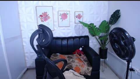 Valentina  online show from 20, 12, 2025