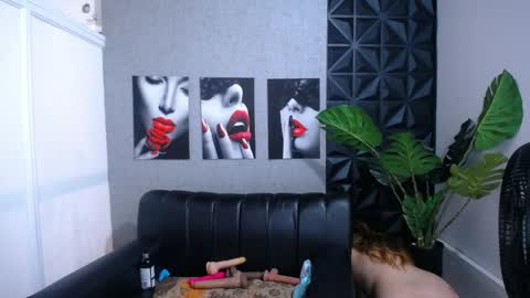 Valentina  online show from 9, 4, 2026