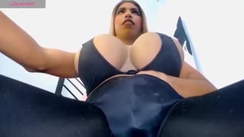 Snapshot of valentinabigcock23 chatting on 18, 10, 2025 valentinabigcock23 online show from 18, 10, 2025