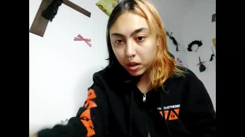 ValentineKitty online show from 2, 12, 2025