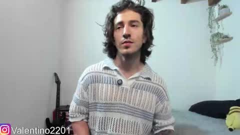 Snapshot of valentino2201 chatting on 1, 3, 2026 valentino online show from 1, 3, 2026