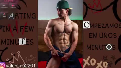Snapshot of valentino_2201 chatting on 17, 7, 2026 Valentino - 15 OFF valentino2201 online show from 17, 7, 2026
