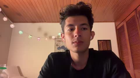 Valentino Beaumont online show from 19, 1, 2025