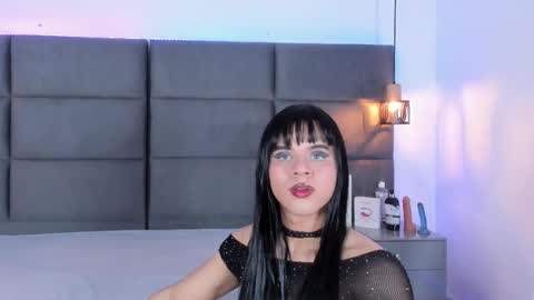 Snapshot of valentino_moon chatting on 13, 10, 2025 valentino moon online show from 13, 10, 2025