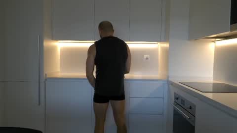 Couple online show from 23, 6, 2026