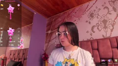 valeri_sotoo online show from 4, 4, 2026