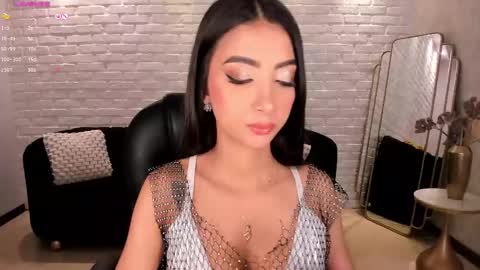 Snapshot of valeriavelvet chatting on 11, 3, 2025 Vale online show from 11, 3, 2025