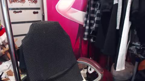 ValeriaXKiss online show from 4, 12, 2024