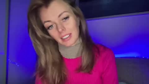 Valerie  online show from 15, 12, 2024