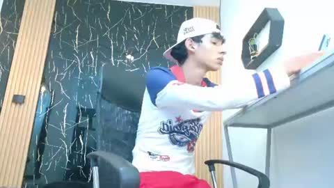 Snapshot of valerihot_1 chatting on 17, 7, 2026 VALERIO online show from 17, 7, 2026