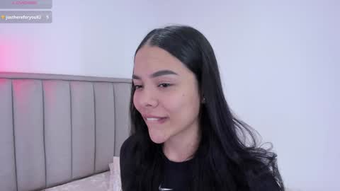 Cris  online show from 12, 1, 2025