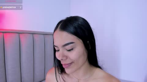 Cris  online show from 6, 4, 2026