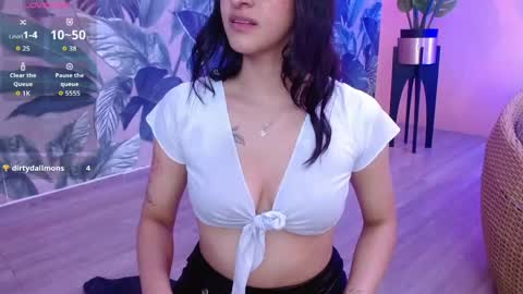 Snapshot of valery_blush chatting on 29, 5, 2026 valery_blush online show from 29, 5, 2026
