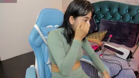 Snapshot of valery_jame chatting on 20, 6, 2026 Valery online show from 20, 6, 2026