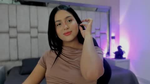 Snapshot of valerycooper23 chatting on 3, 2, 2026 valerycooper23 online show from 3, 2, 2026