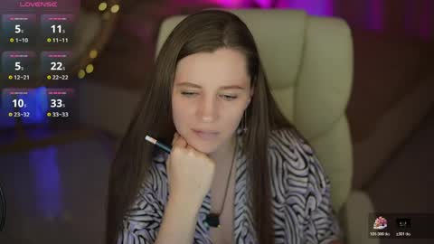 V A L E R Y  M U R online show from 16, 4, 2026