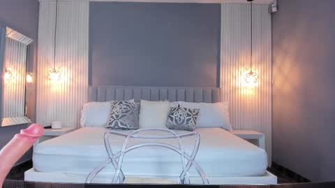 Carla online show from 5, 3, 2025