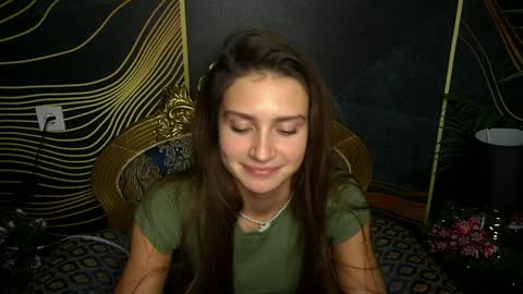 Snapshot of valeryroyale chatting on 4, 12, 2024 Valery online show from 4, 12, 2024