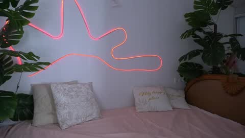 Snapshot of valeryroyale chatting on 9, 12, 2024 Valery online show from 9, 12, 2024