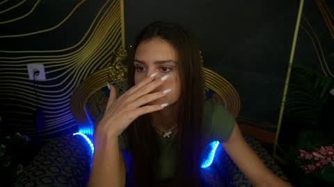 Snapshot of valeryroyale chatting on 15, 12, 2024 Valery online show from 15, 12, 2024