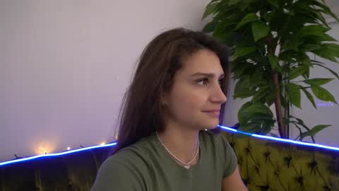 Snapshot of valeryroyale chatting on 10, 1, 2025 Valery online show from 10, 1, 2025