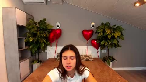 Snapshot of valeryroyale chatting on 18, 2, 2025 Valery online show from 18, 2, 2025