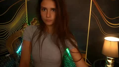 Snapshot of valeryroyale chatting on 7, 3, 2025 Valery online show from 7, 3, 2025