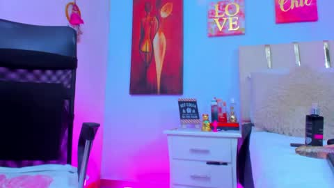 Snapshot of valerysex4u chatting on 21, 4, 2026 Valery online show from 21, 4, 2026