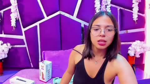 Snapshot of valerysweety__ chatting on 19, 6, 2026 ValerySweety online show from 19, 6, 2026