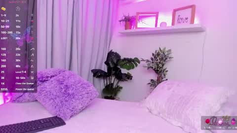 Snapshot of valerywalker7 chatting on 7, 7, 2026 Valery Walker online show from 7, 7, 2026
