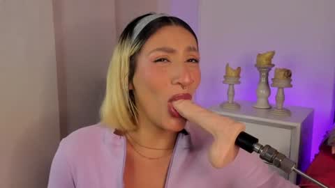 valka_doll online show from 9, 6, 2026