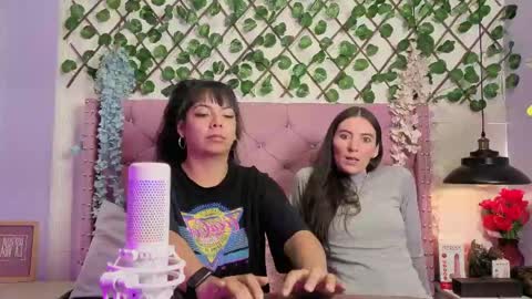 Snapshot of valkiria_and_dione chatting on 12, 5, 2026 Valkiria and Dione online show from 12, 5, 2026