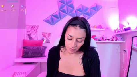 Snapshot of valkiria_ponce chatting on 25, 5, 2026 Valkiria online show from 25, 5, 2026