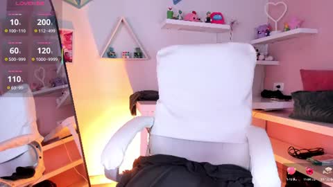 Snapshot of valkiria_ponce chatting on 9, 7, 2026 Valkiria online show from 9, 7, 2026