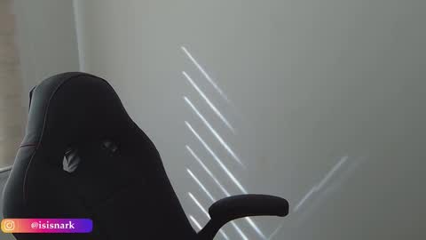 Snapshot of valkyriarose chatting on 8, 1, 2026 Isis online show from 8, 1, 2026