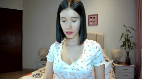 Snapshot of vallejo_macarena chatting on 17, 12, 2024 Macarena online show from 17, 12, 2024