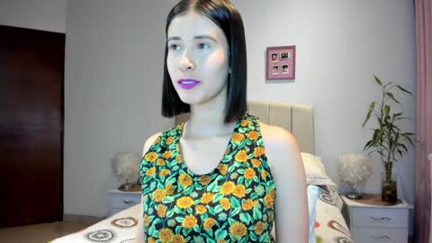 Snapshot of vallejo_macarena chatting on 18, 12, 2024 Macarena online show from 18, 12, 2024