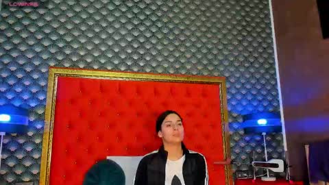 Valerie Val V online show from 16, 2, 2025