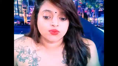 Snapshot of valleyval chatting on 4, 2, 2025 indianvalvet priya is back online show from 4, 2, 2025
