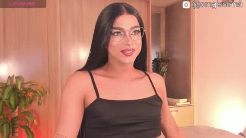 Snapshot of vampy__cinna chatting on 20, 11, 2025 Cinnamon online show from 20, 11, 2025