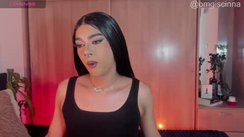 Snapshot of vampy__cinna chatting on 23, 2, 2026 Cinnamon online show from 23, 2, 2026