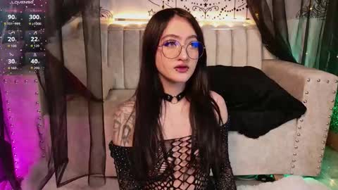 Follow me in me ONLYFANS Giselxox online show from 19, 10, 2025